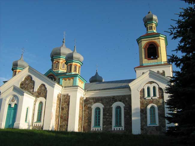 Храм в честь Покрова Пресвятой Богородицы в г. Турец Храм в честь Покрова Пресвятой Богородицы в г. Турец