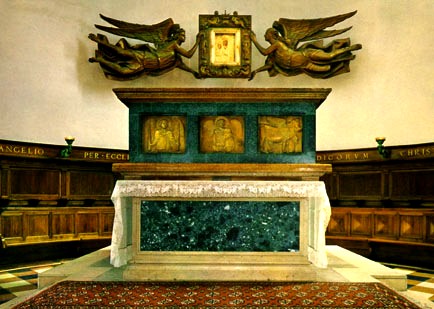 Саркофаг св. Луки в храме св. Иустины (Падуя) Саркофаг св. Луки в храме св. Иустины (Падуя)