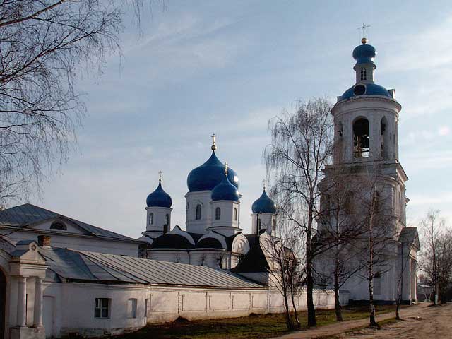 Свято-Боголюбский женский монастырь в с. Боголюбово Свято-Боголюбский женский монастырь в с. Боголюбово