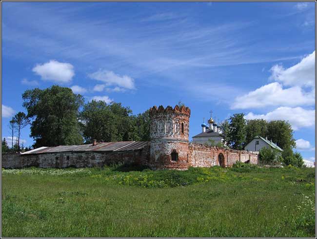 Свято-Лукианова Пустынь Свято-Лукианова Пустынь