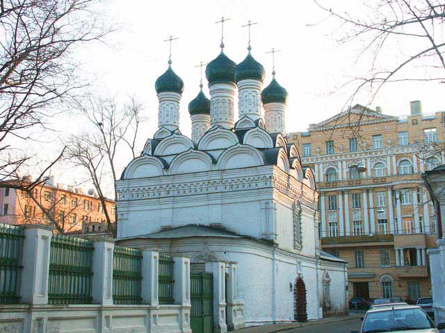 Церковь Михаила и боярина Феодора Черниговских чудотворцев в г. Москва Церковь Михаила и боярина Феодора Черниговских чудотворцев в г. Москва