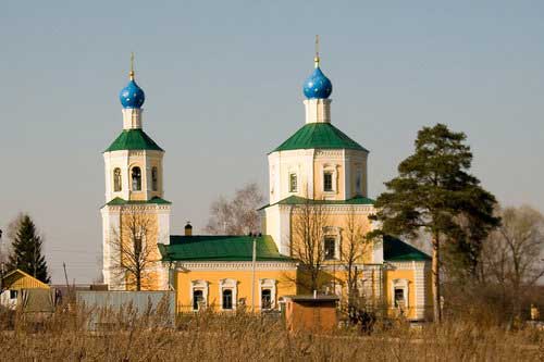 Церковь Успения Пресвятой Богородицы в с. Новоселки Церковь Успения Пресвятой Богородицы в с. Новоселки