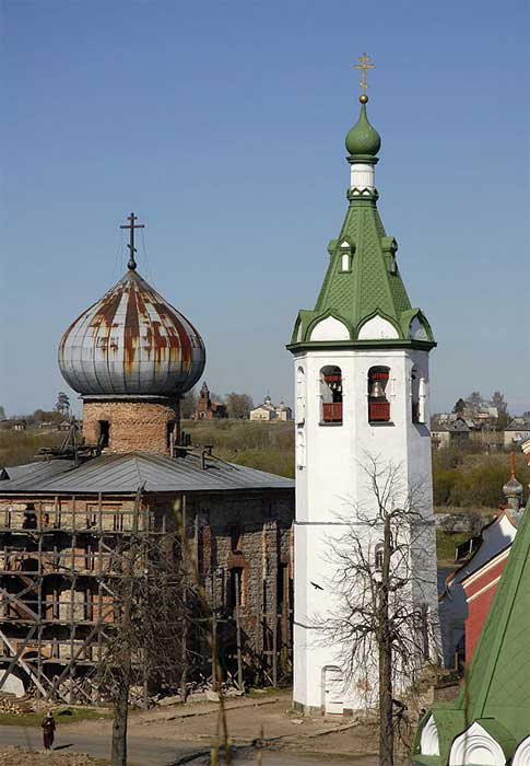 Староладожский Николаевский монастырь Староладожский Николаевский монастырь