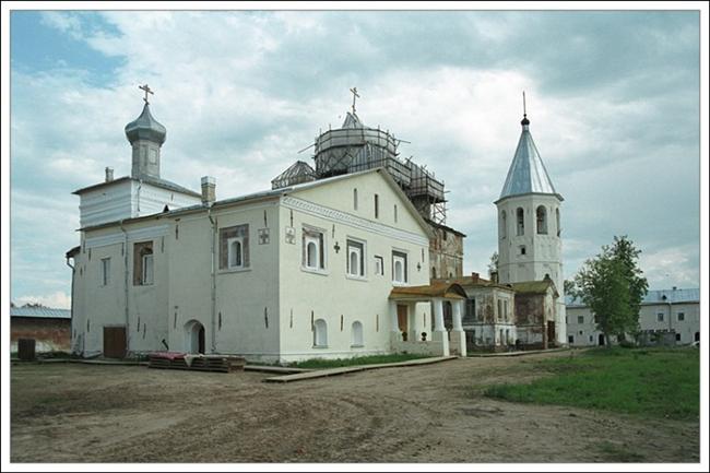Зеленецкий-Троицкий монастырь Зеленецкий-Троицкий монастырь