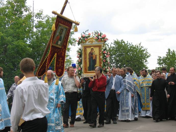 Путь обратно в Храм. Икона Божией Матери Косинская (Моденская). Путь обратно в Храм. Икона Божией Матери Косинская (Моденская).