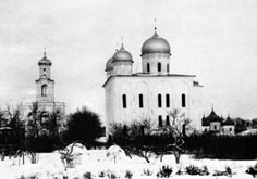 Юрьев монастырь в Новгороде.